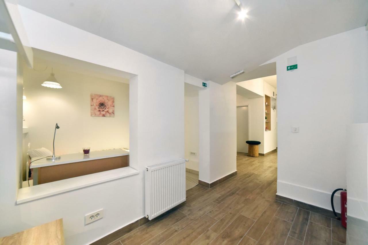 Ban Jelacic Apartment Zagreb Exterior foto